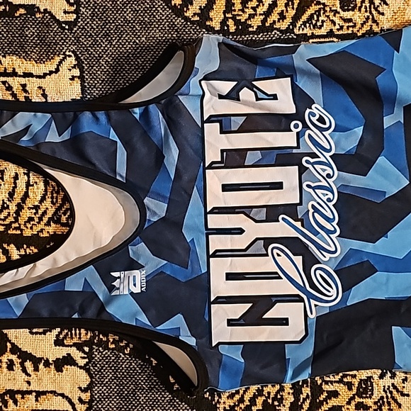 Addix Wile E. Coyote singlet graphic print adult xs blue champion print 💙 - Picture 3 of 6